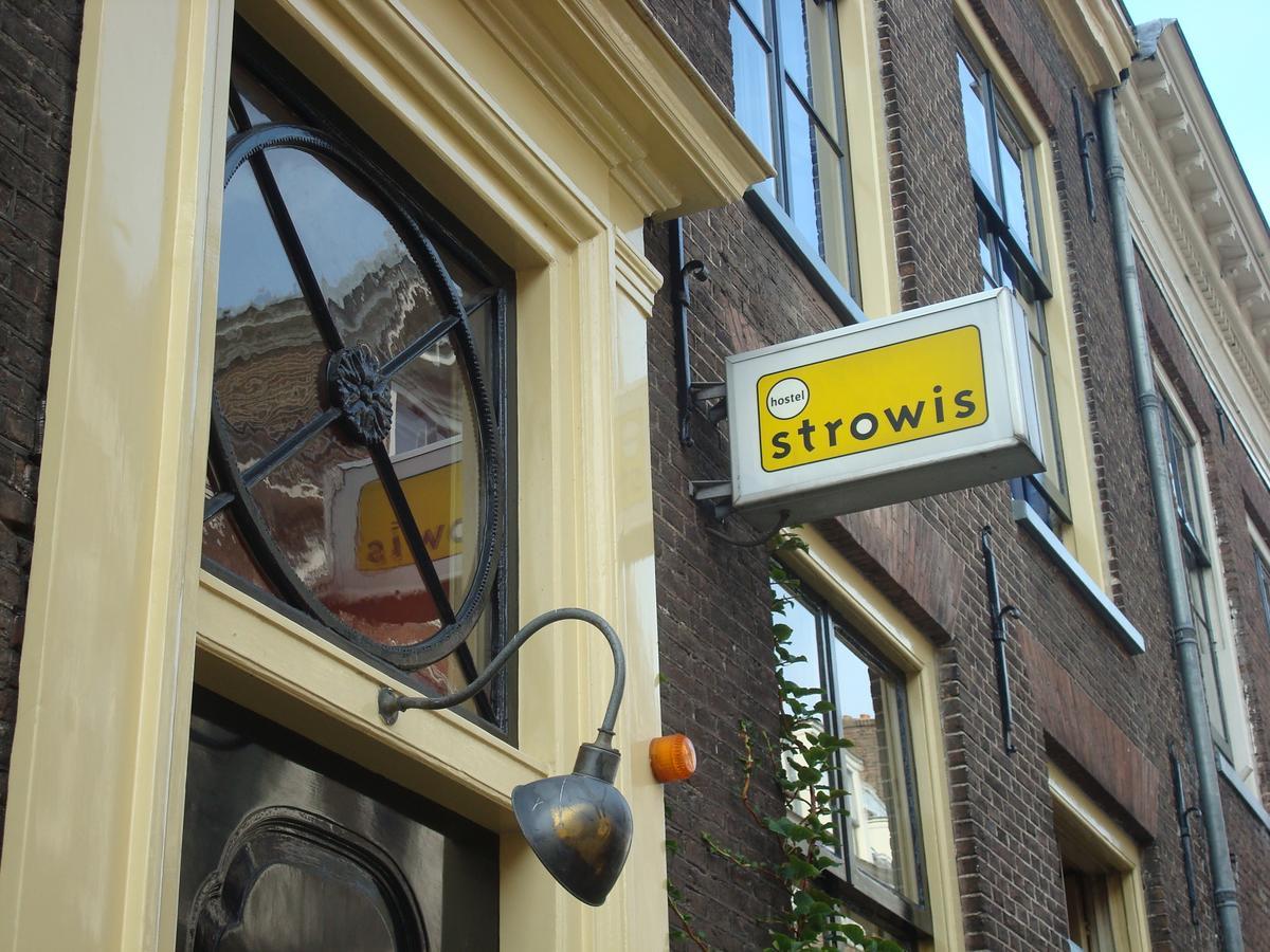 Strowis Hostel Utrecht Exterior foto