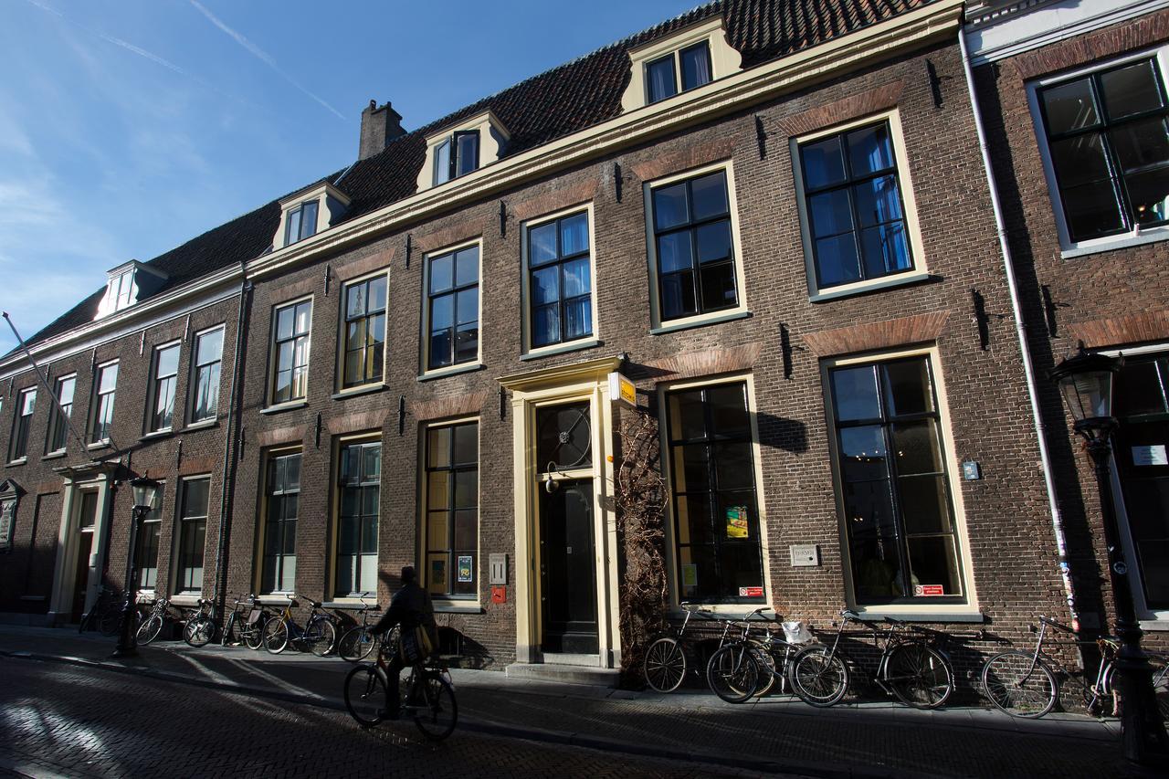 Strowis Hostel Utrecht Exterior foto